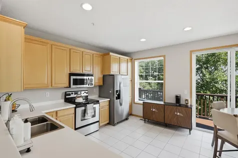 2066 Wellens Street Chaska MN 55318