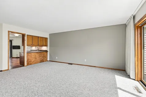 2003 28th Avenue NW New Brighton MN 55112