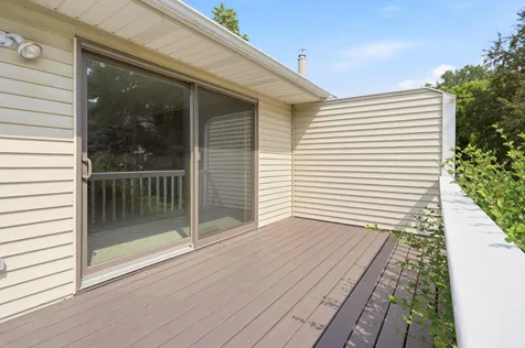 2003 28th Avenue NW New Brighton MN 55112