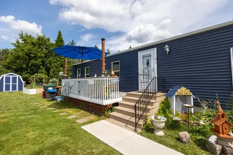 2713 Benlana Court Maplewood MN 55119