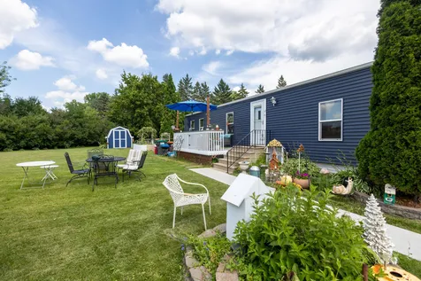 2713 Benlana Court Maplewood MN 55119