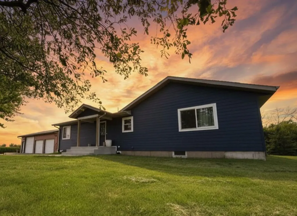 48437 County Road 28 Windom MN 56101