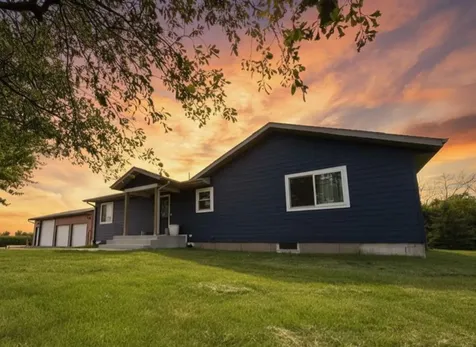 48437 County Road 28 Windom MN 56101
