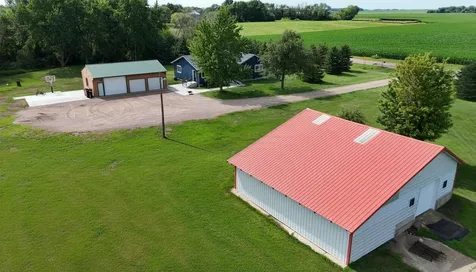 48437 County Road 28 Windom MN 56101