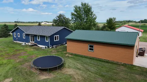 48437 County Road 28 Windom MN 56101