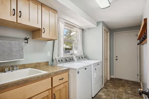 16405 5th Avenue N Plymouth MN 55447