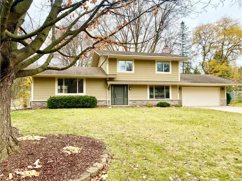 16405 5th Avenue N Plymouth MN 55447