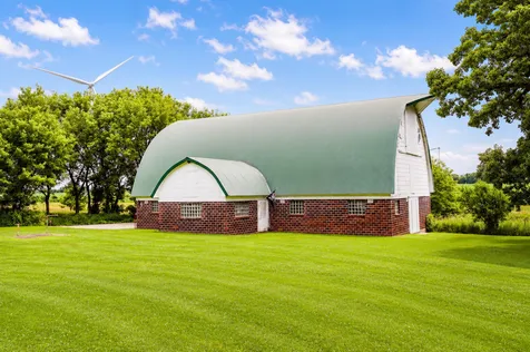 6134 118th Street SE Blooming Prairie MN 55917