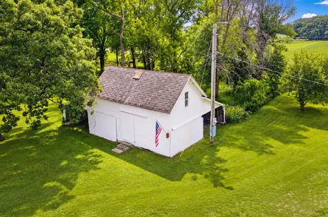 6134 118th Street SE Blooming Prairie MN 55917