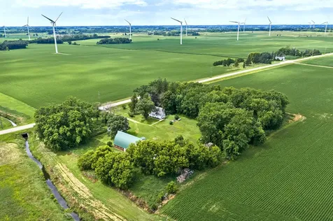 6134 118th Street SE Blooming Prairie MN 55917