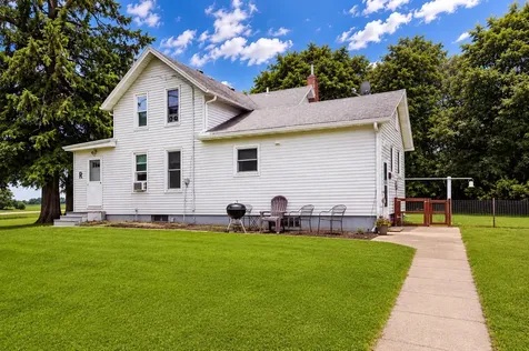 6134 118th Street SE Blooming Prairie MN 55917
