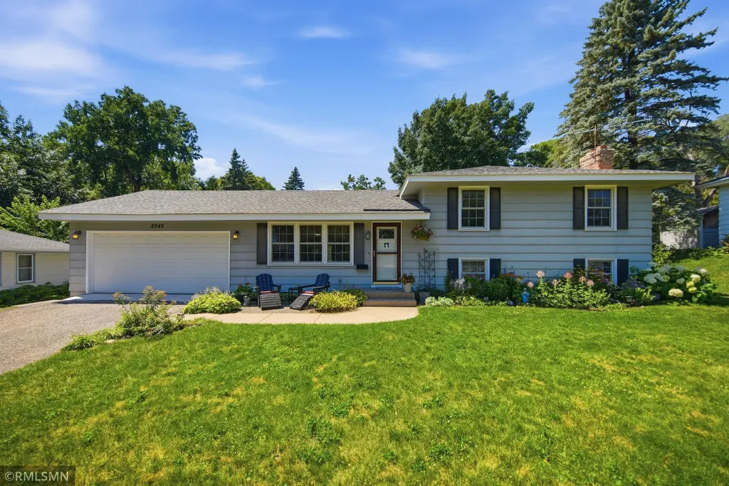 8942 York Road S Bloomington MN 55431