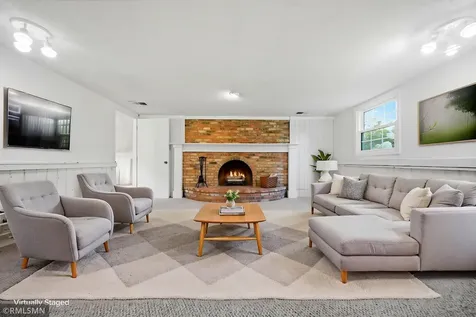 8942 York Road S Bloomington MN 55431
