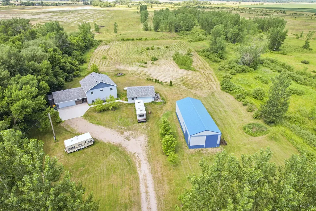 5965 166th Avenue SE Walcott ND 58077