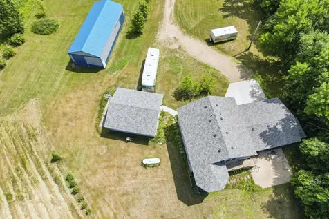 5965 166th Avenue SE Walcott ND 58077