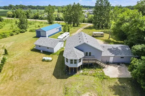 5965 166th Avenue SE Walcott ND 58077