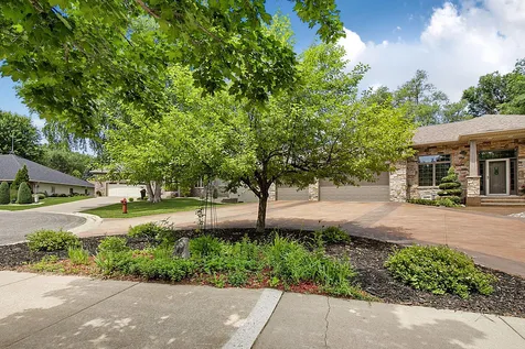 2011 Temminck Road Saint Cloud MN 56301