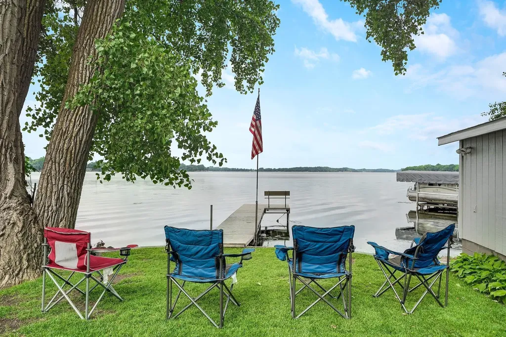 945 Reed Street N Waterville MN 56096