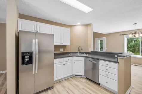 15003 Windemere Lane Burnsville MN 55306