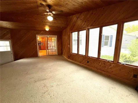 225 Sunrise Blvd Boulevard Redwood Falls MN 56283