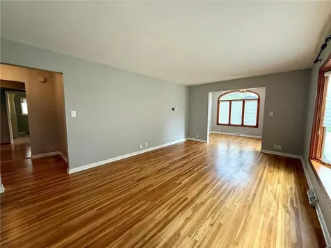225 Sunrise Blvd Boulevard Redwood Falls MN 56283