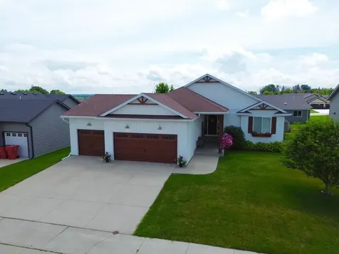 893 Towne Drive NE Byron MN 55920