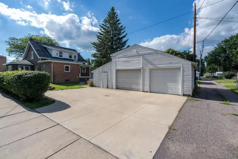 802 Range Street Mankato MN 56003