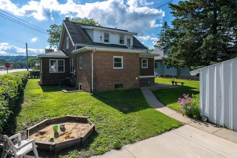 802 Range Street Mankato MN 56003