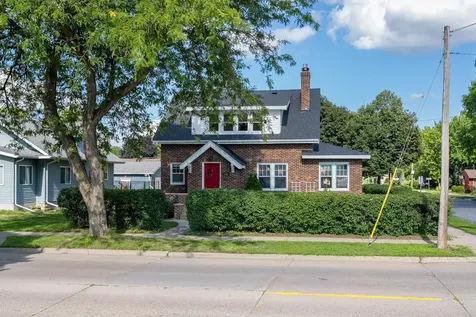 802 Range Street Mankato MN 56003