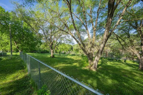 610 N 4th Street Le Sueur MN 56058