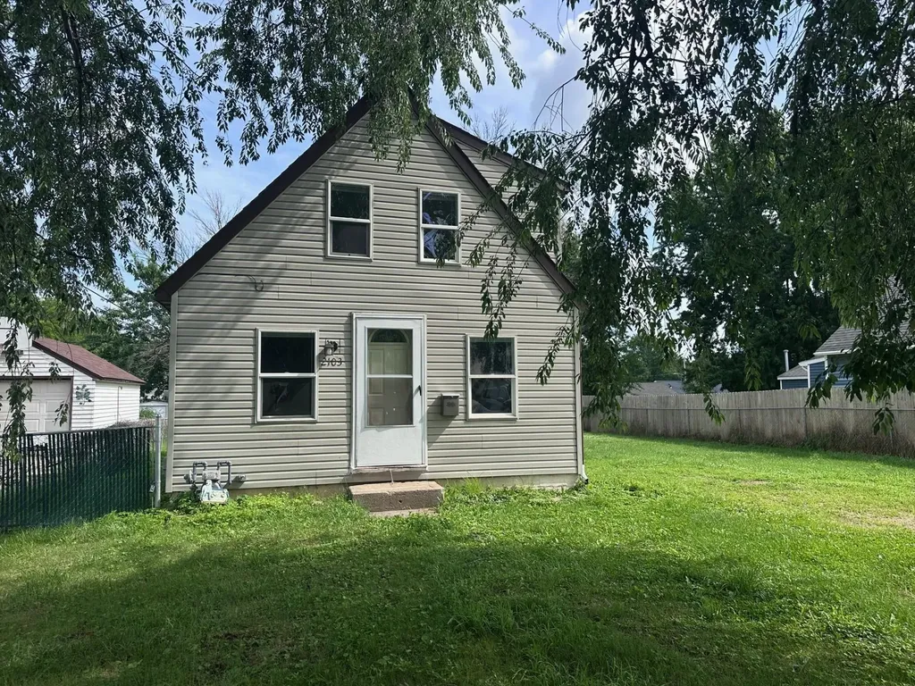 2103 3rd Avenue NE Austin MN 55912
