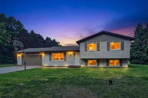16112 Kettle River Boulevard NE Columbus MN 55025