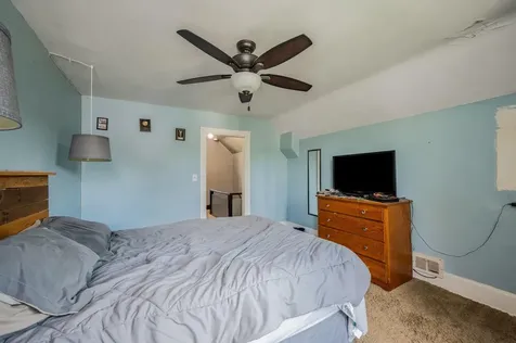 319 E 10th Street Blue Earth MN 56013