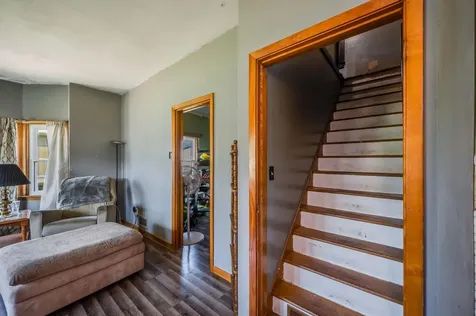 319 E 10th Street Blue Earth MN 56013