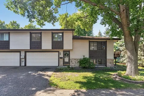 7735 York Lane N Brooklyn Park MN 55443