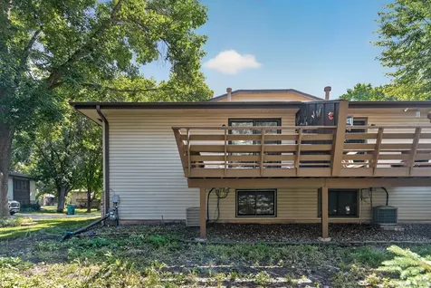7735 York Lane N Brooklyn Park MN 55443