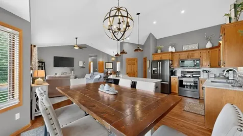 1002 John & Mary Drive SE Chatfield MN 55923