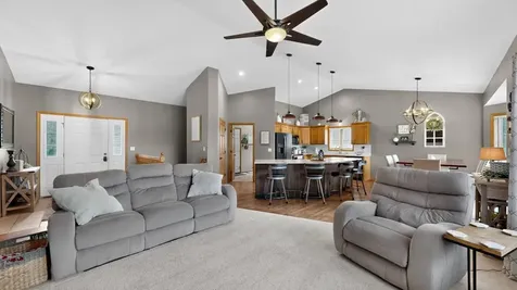 1002 John & Mary Drive SE Chatfield MN 55923