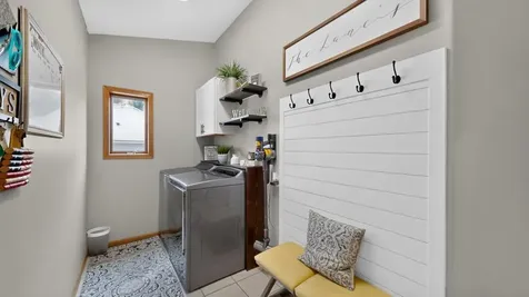 1002 John & Mary Drive SE Chatfield MN 55923