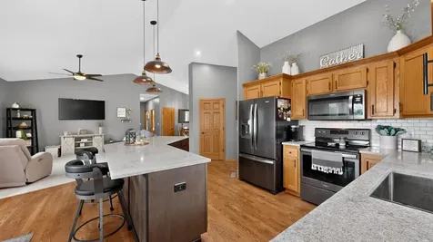 1002 John & Mary Drive SE Chatfield MN 55923
