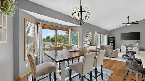 1002 John & Mary Drive SE Chatfield MN 55923