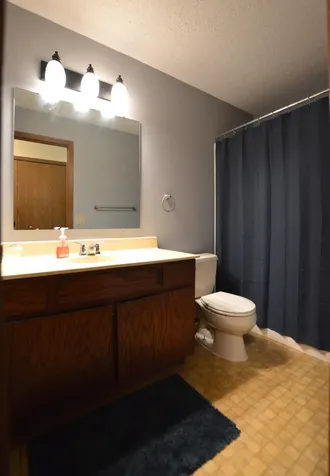 1585 Cohansey Street Saint Paul MN 55117