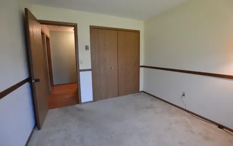 1585 Cohansey Street Saint Paul MN 55117