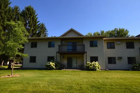 1585 Cohansey Street Saint Paul MN 55117