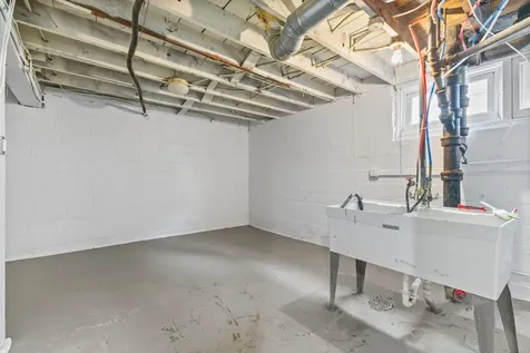 2915 Logan Avenue N Minneapolis MN 55411