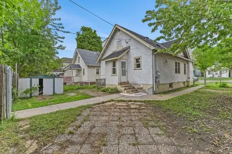 2915 Logan Avenue N Minneapolis MN 55411