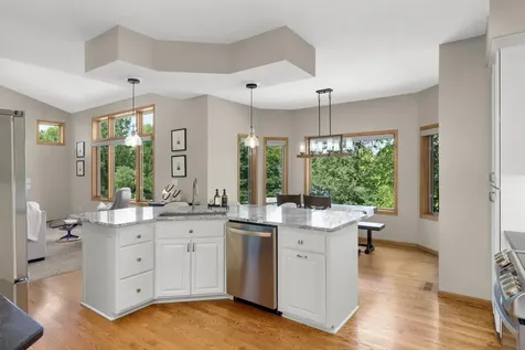 22346 Red Oak Drive Rogers MN 55374