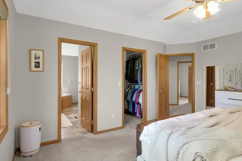 22346 Red Oak Drive Rogers MN 55374