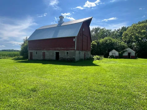 26176 County Road 11 Renville MN 56284