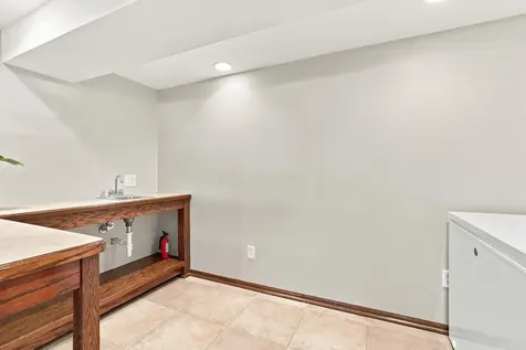 3224 Hillsboro Avenue N New Hope MN 55427